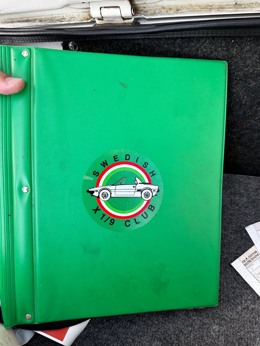 Dokumentation, 1984 Bertone X 1/9