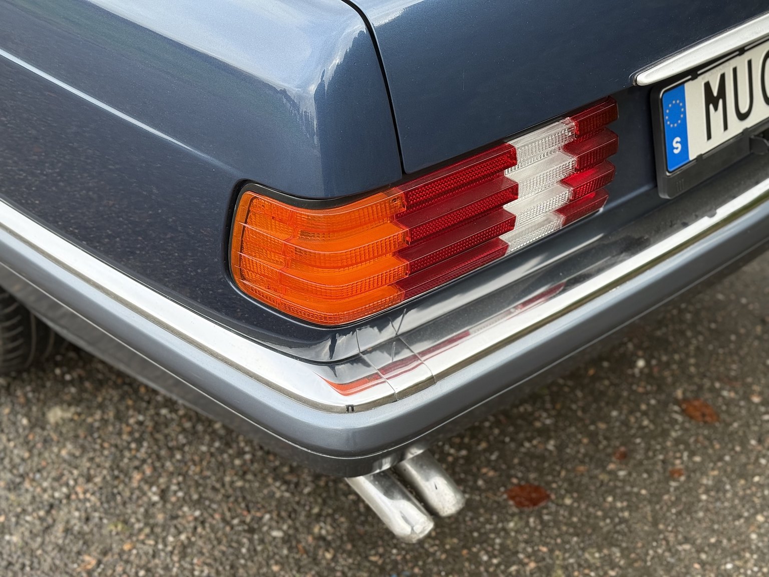 Exteriörbild på 1987 Mercedes-Benz 300 SE