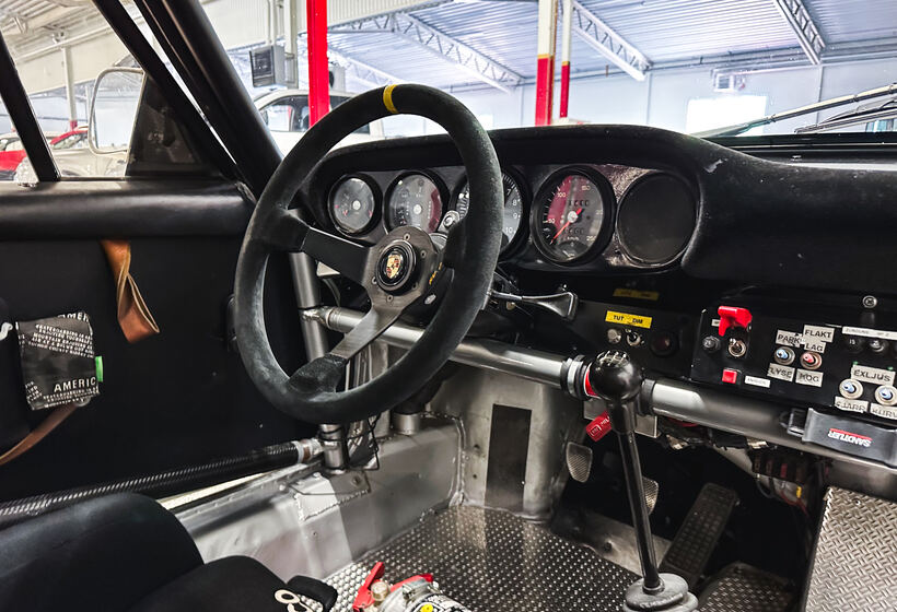1971 Porsche 911 RSR Tribute DFR581 - Interior - 36 - Bidders Highway ...