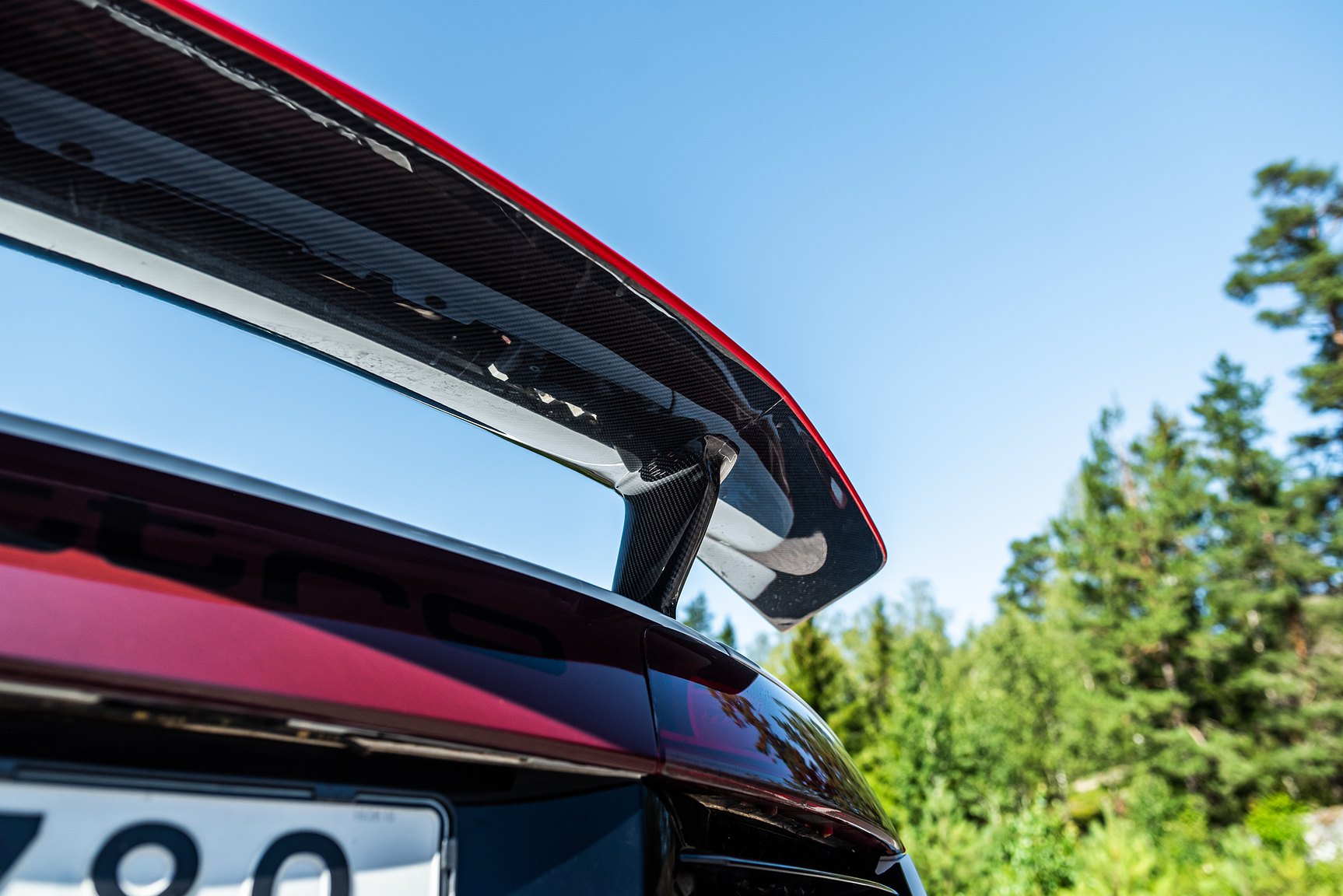 Exterior image of 2008 Audi R8 4.2 V8 Turbo Manuell