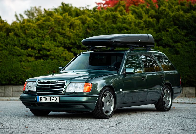 1996 MERCEDES-BENZ E 320 T RTK162