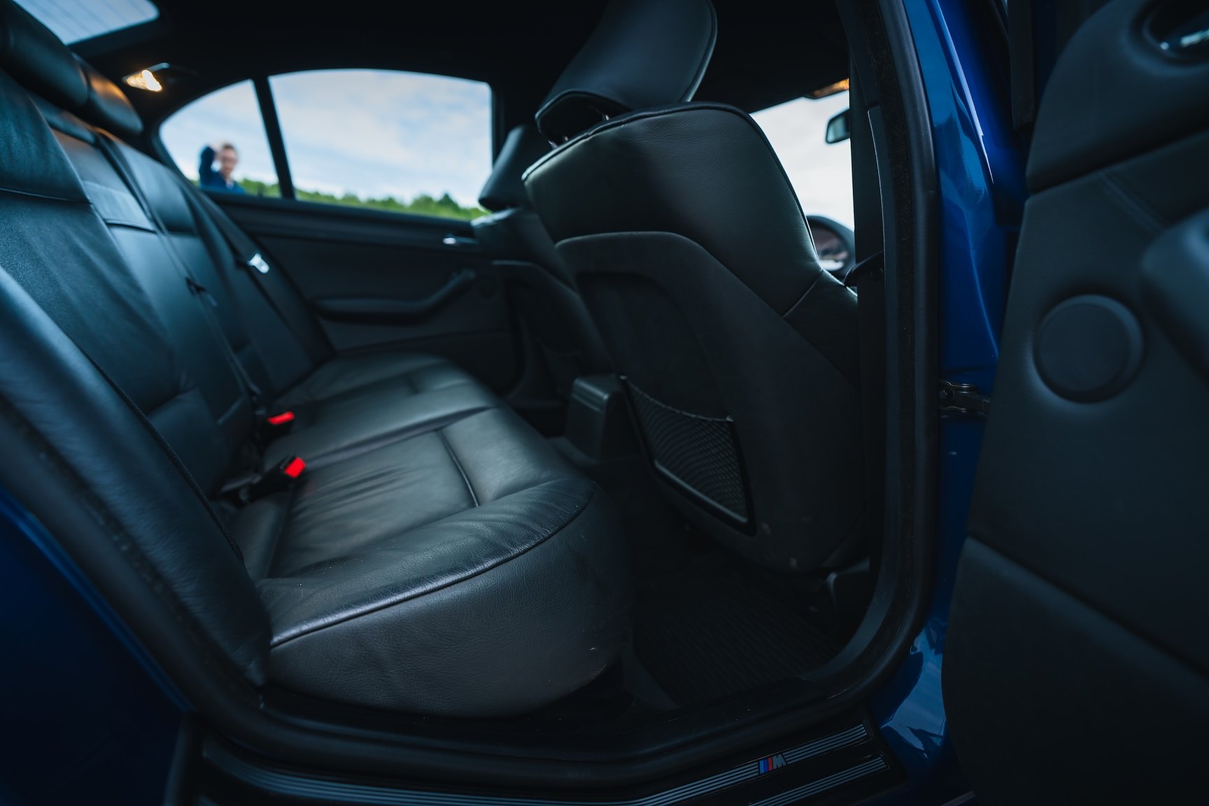 Interior image of 2003 BMW 330i