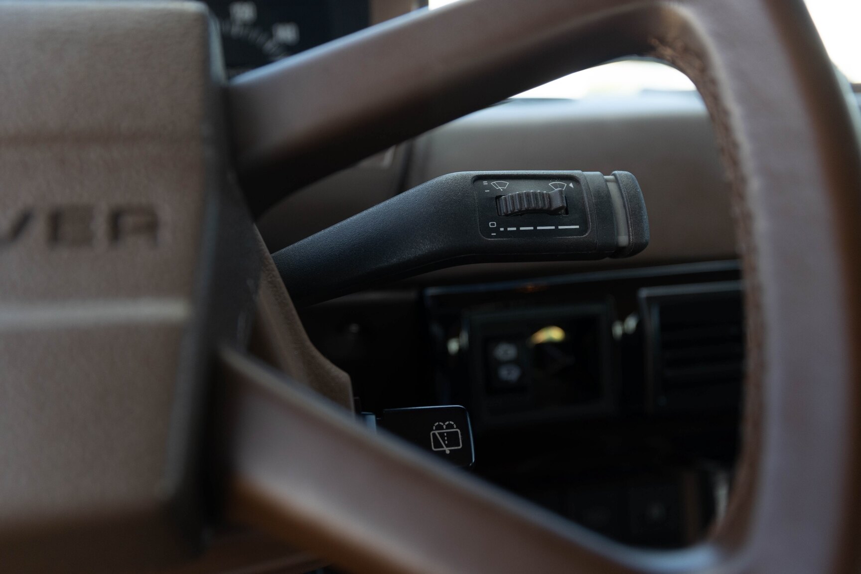 Innenraumfoto von 1991 Range Rover Restomod