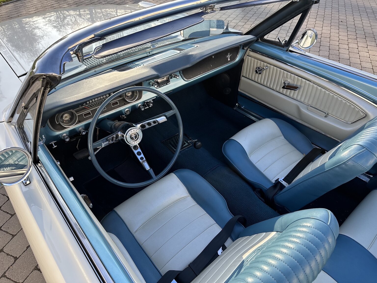 Interiörbild 1966 Ford Mustang Convertible