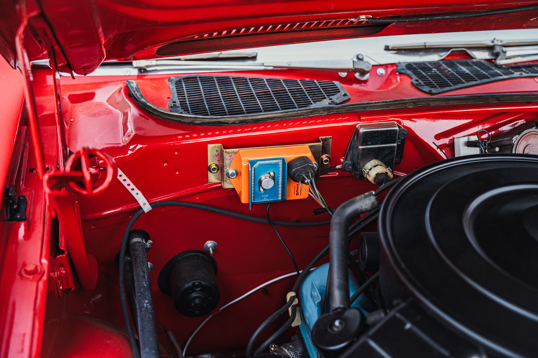 Image of 1972 Plymouth Cuda 340 mechanics