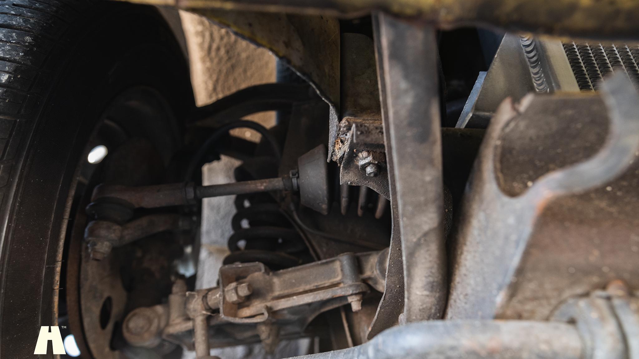 Image of 1974 Triumph TR6 (51) mechanics