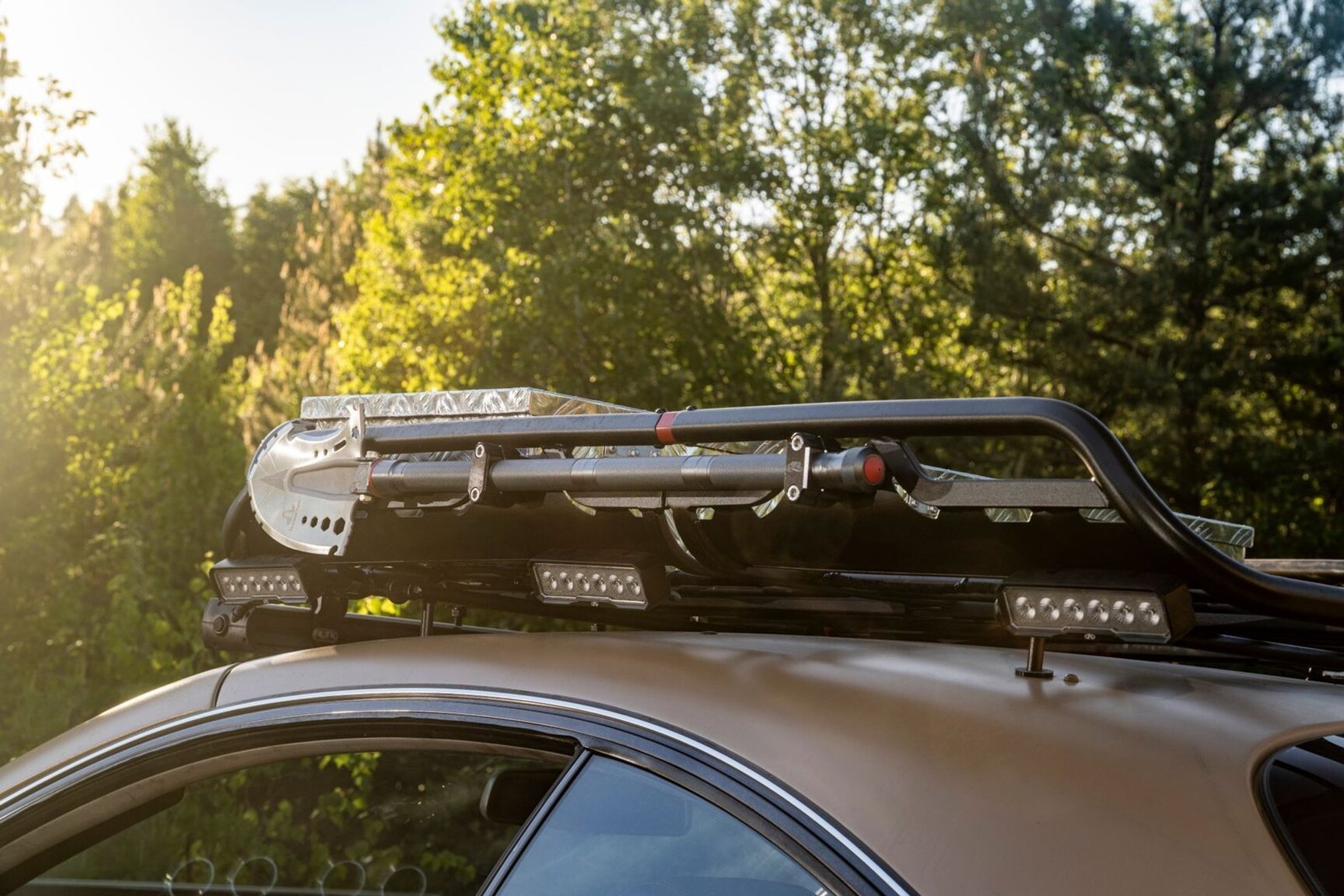 Exteriörbild på 2001 Mercedes-Benz CL600/ML 55 AMG
