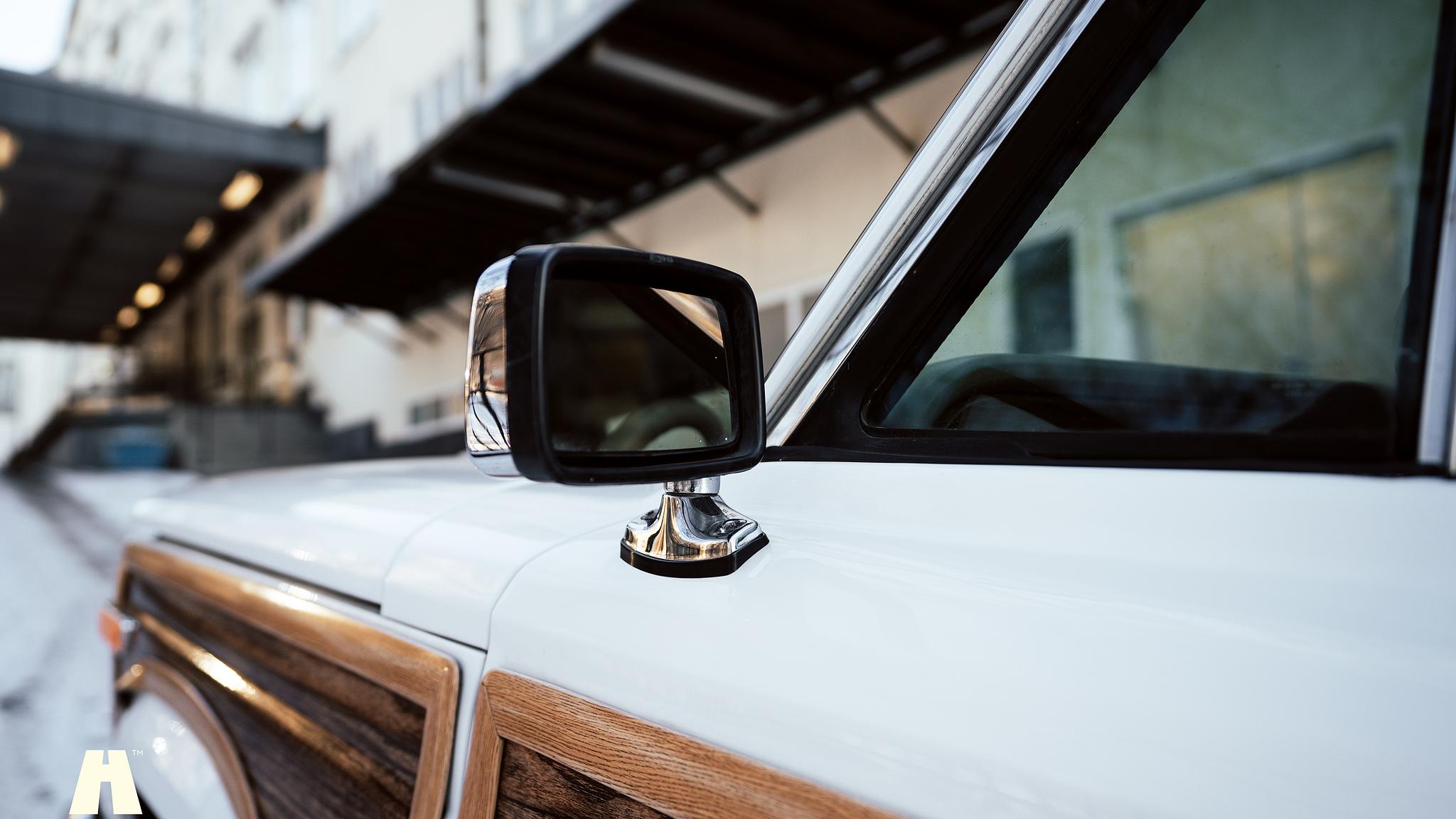 Exteriörbild på 1991 Jeep Grand Wagoneer 1991 (7)