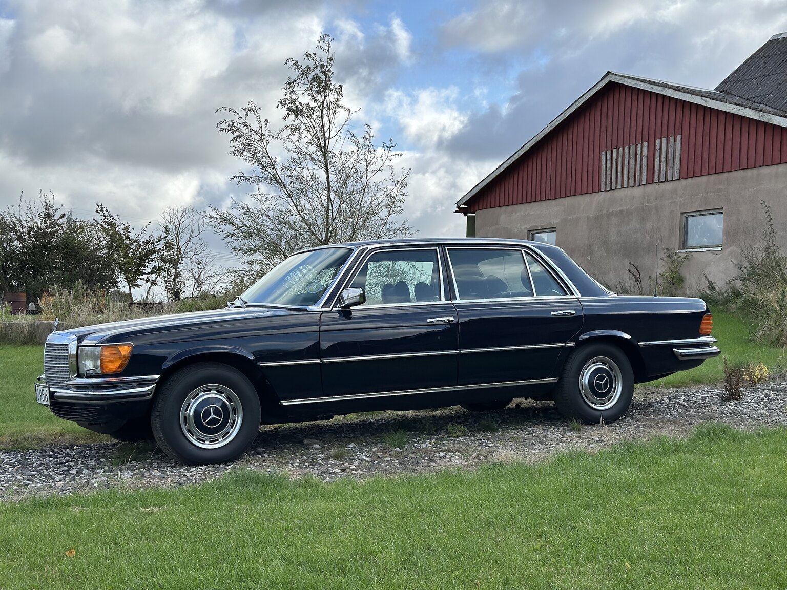 Exteriörbild på 1975 Mercedes-Benz 450 SEL 6.9 Bepansrad 