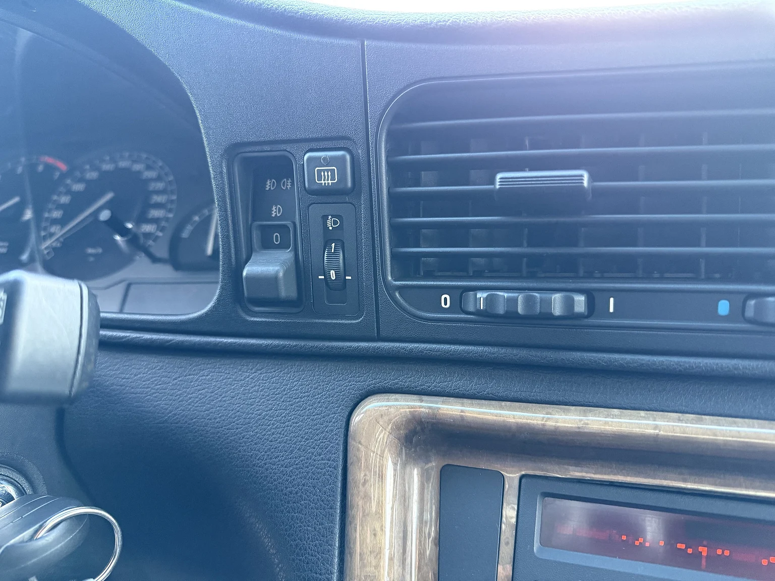 Interiörbild 1992 BMW 850iA - No Reserve (61)