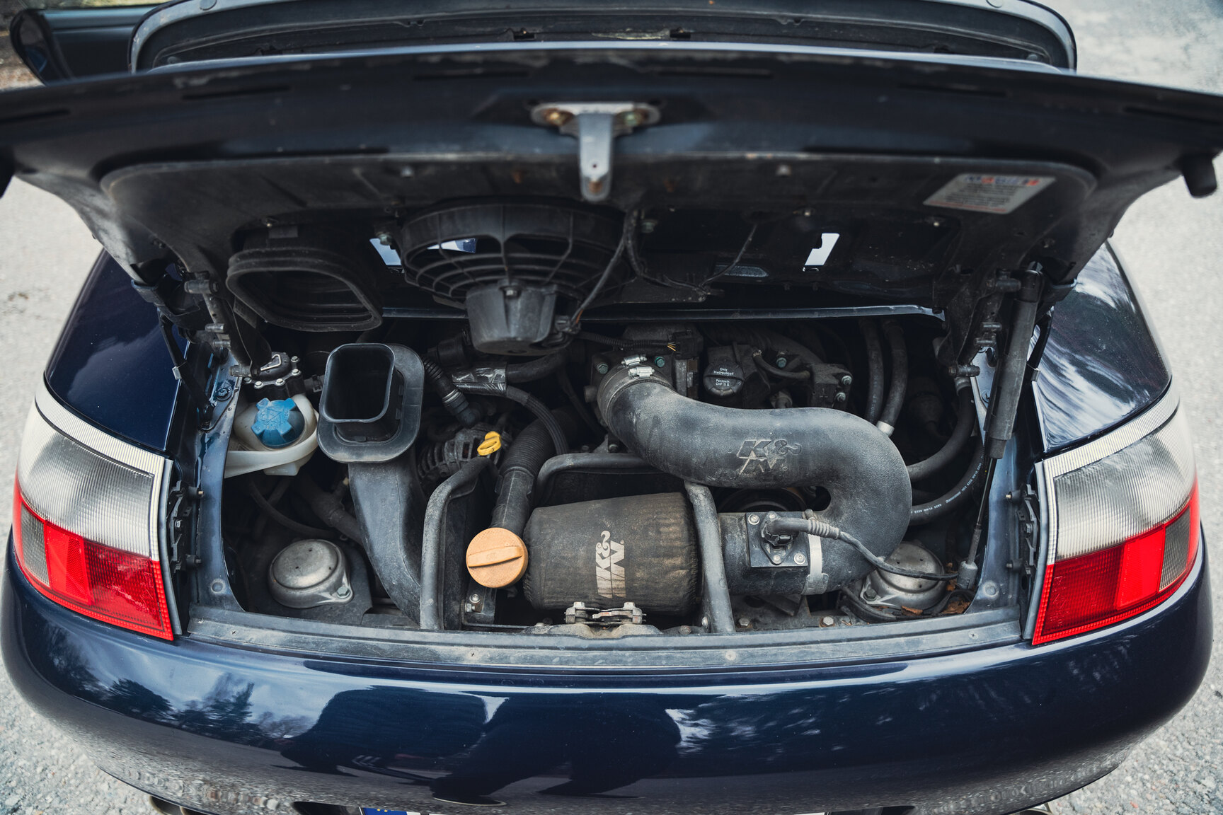 Image of 1999 Porsche 911 Carrera 4 mechanics