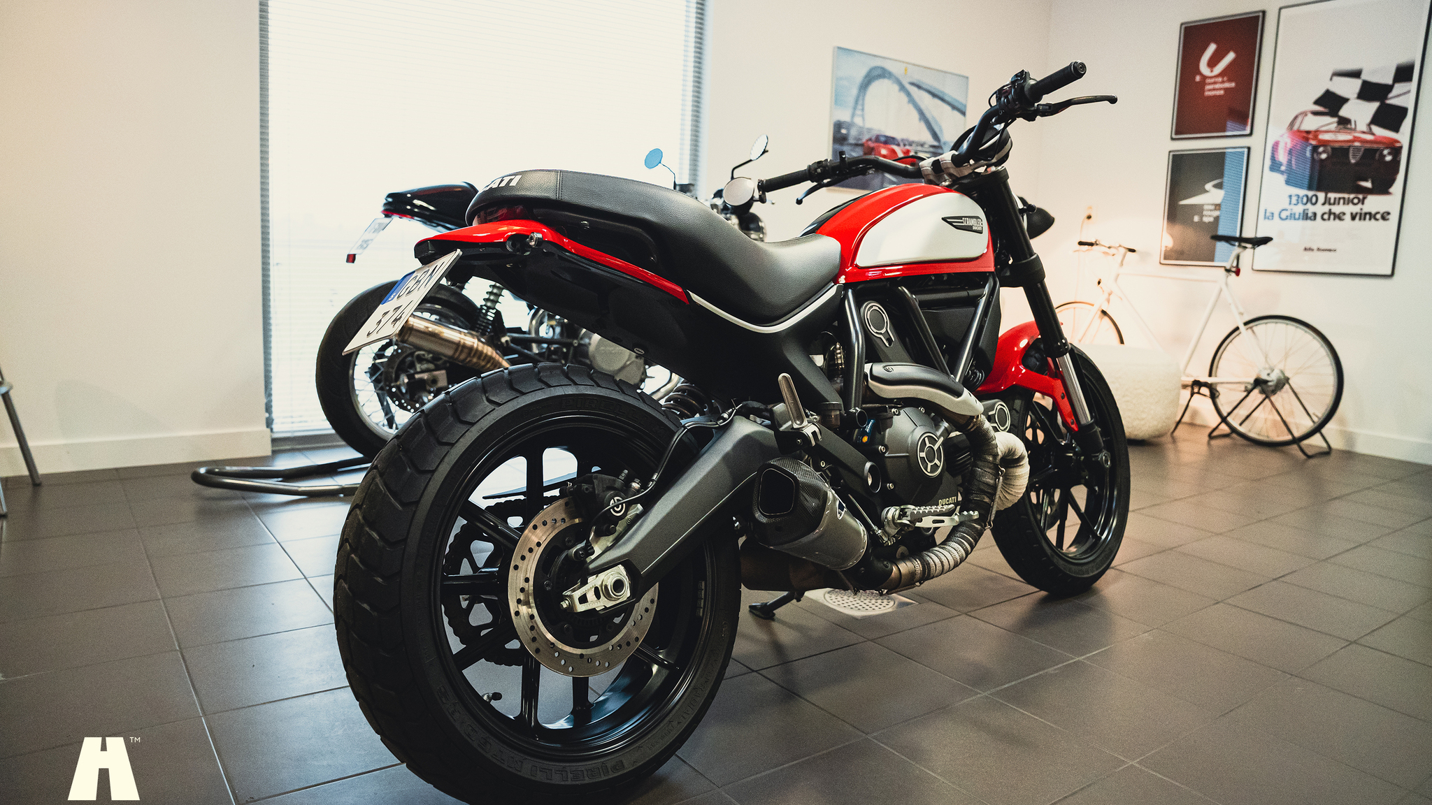 Exterior image of 2015 Ducati Scrambler  (3)