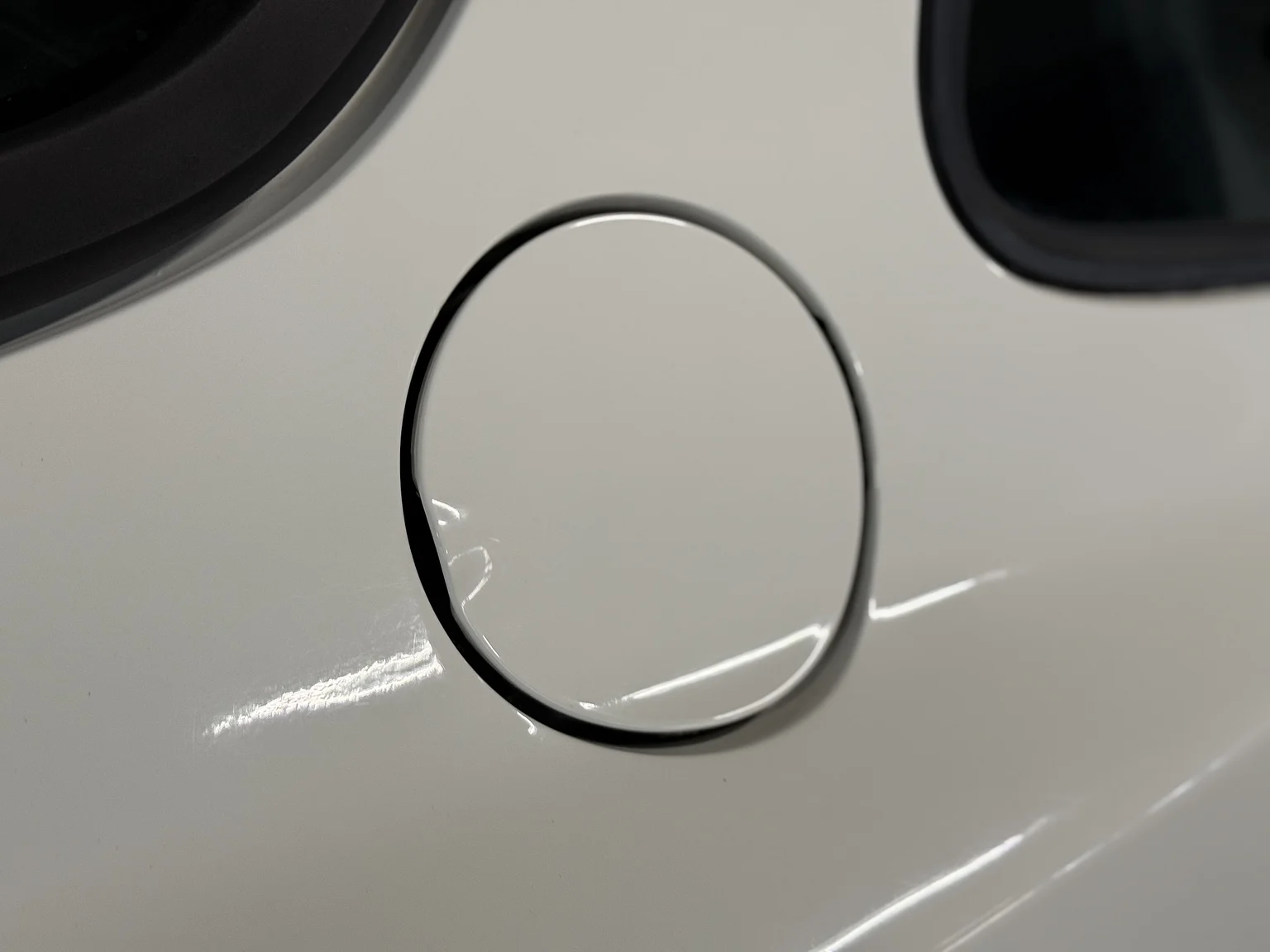 Exteriörbild på 1984 PORSCHE 944 Targa (50)