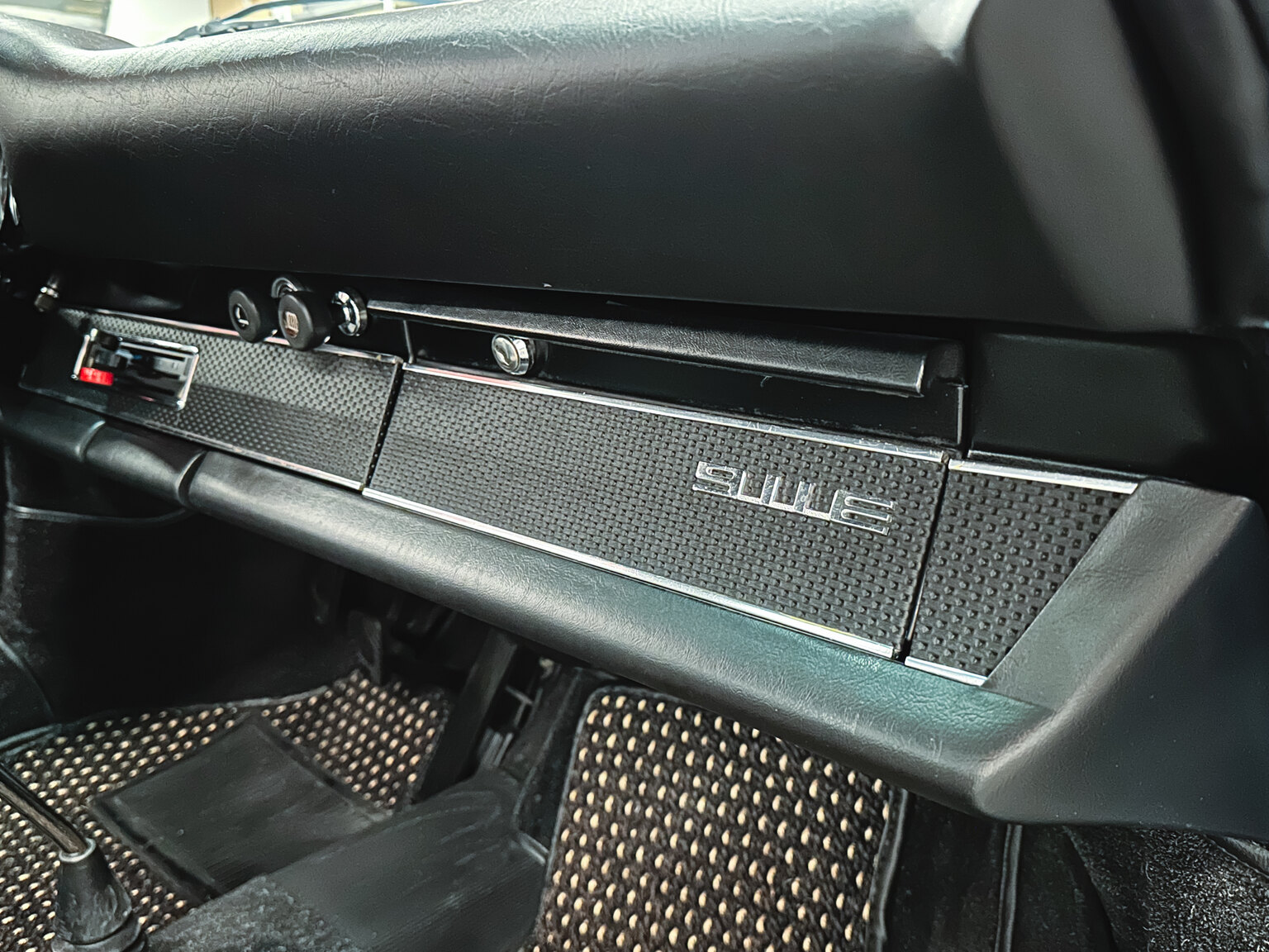 Interiörbild 1970 Porsche 911 E Targa