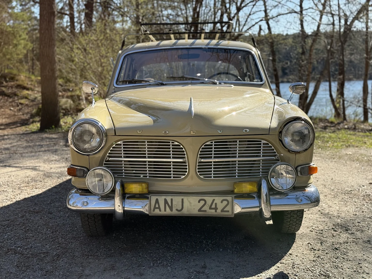 Exteriörbild på 1964 Volvo Amazon (6)
