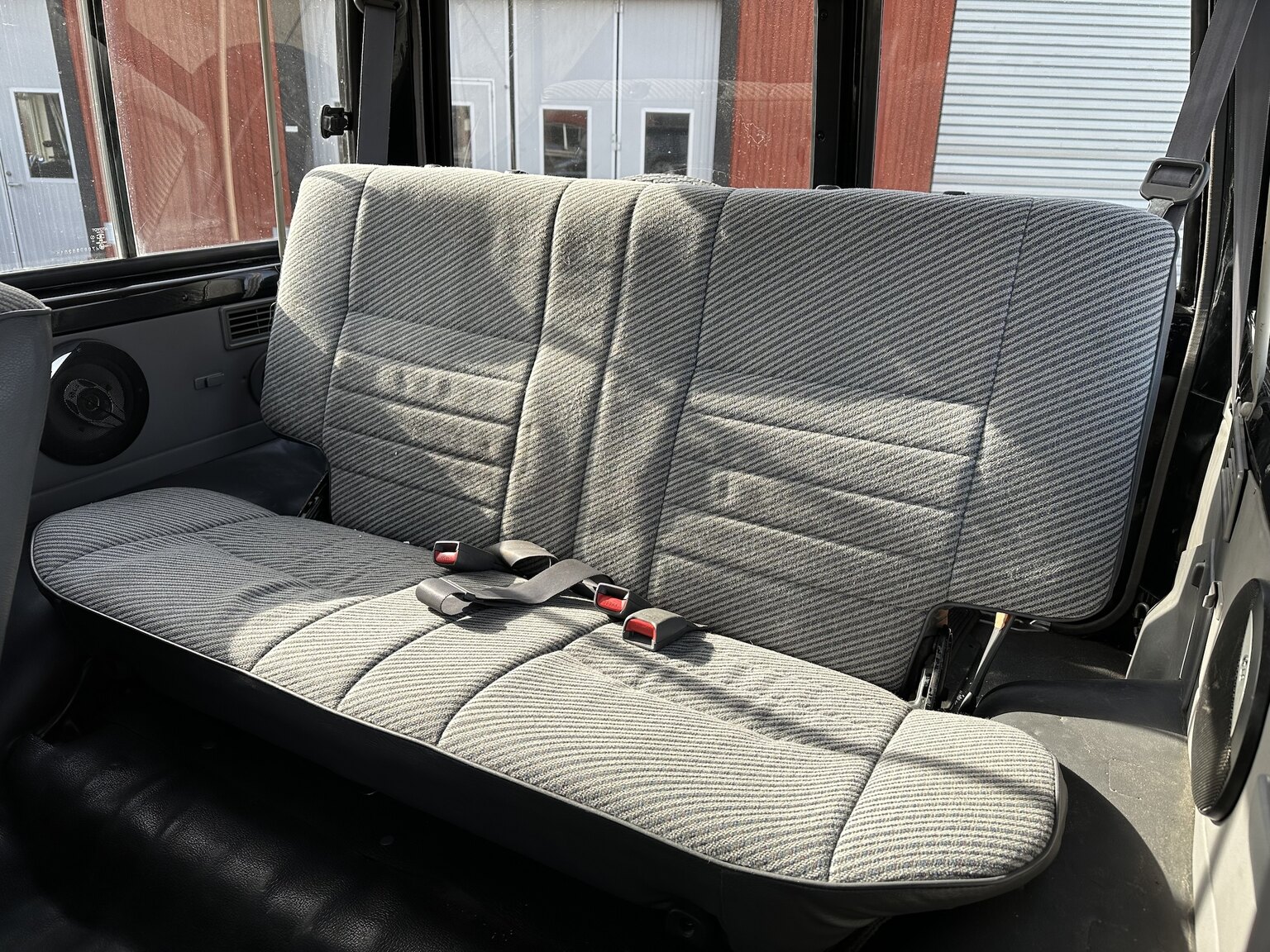 Interior image of 1993 Toyota Land Cruiser Serie 70
