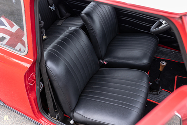 Interior image of 1970 Austin Mini 1000