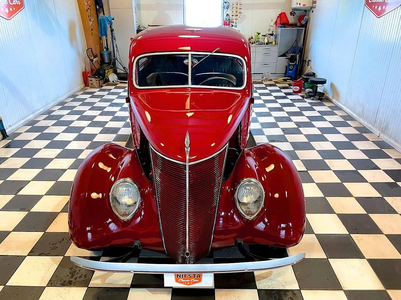 Bild von 1937 Ford Tudor (7)