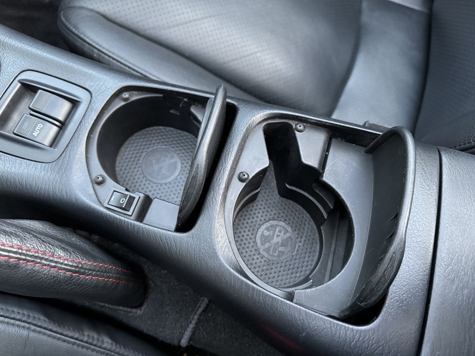 Innenraumfoto von 2004 Mazda MX-5