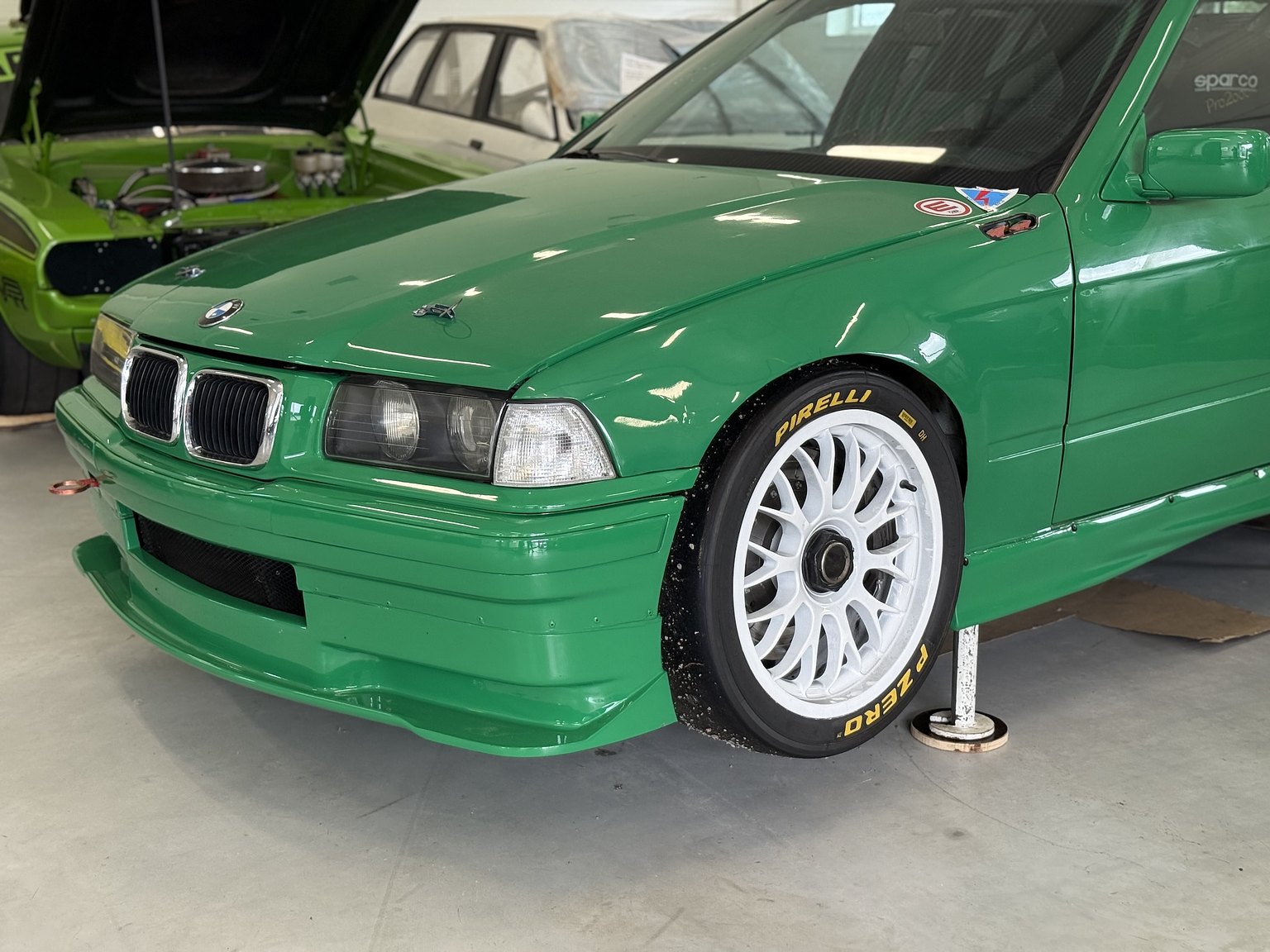 Exterior image of 1993 BMW E36 Super Touring
