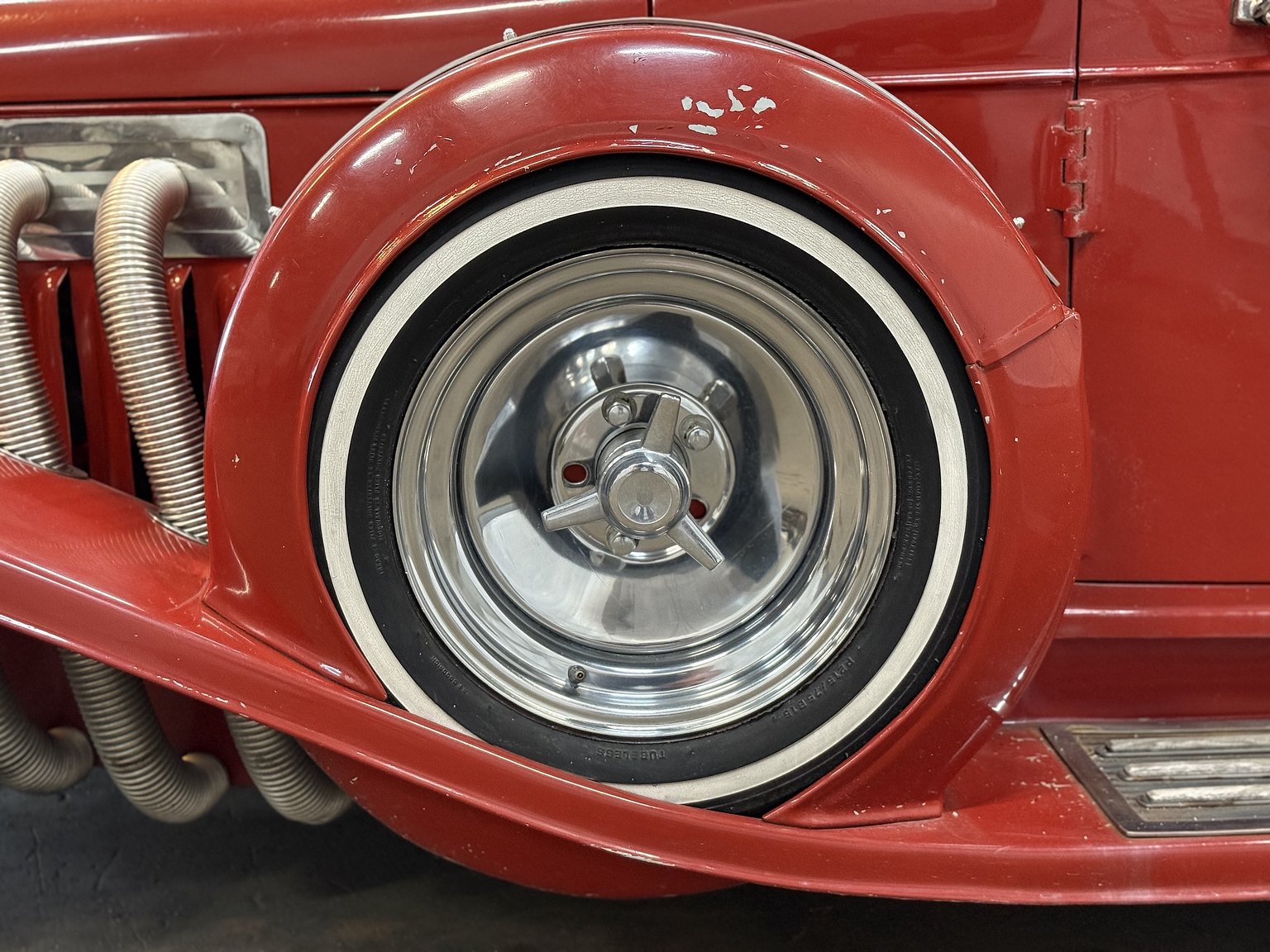 Exteriörbild på 1965 Duesenberg Roadster/StreetRod Replika 