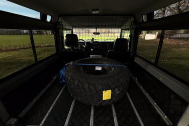 Interior image of 2002 Land Rover Defender 90 2.5 Td5