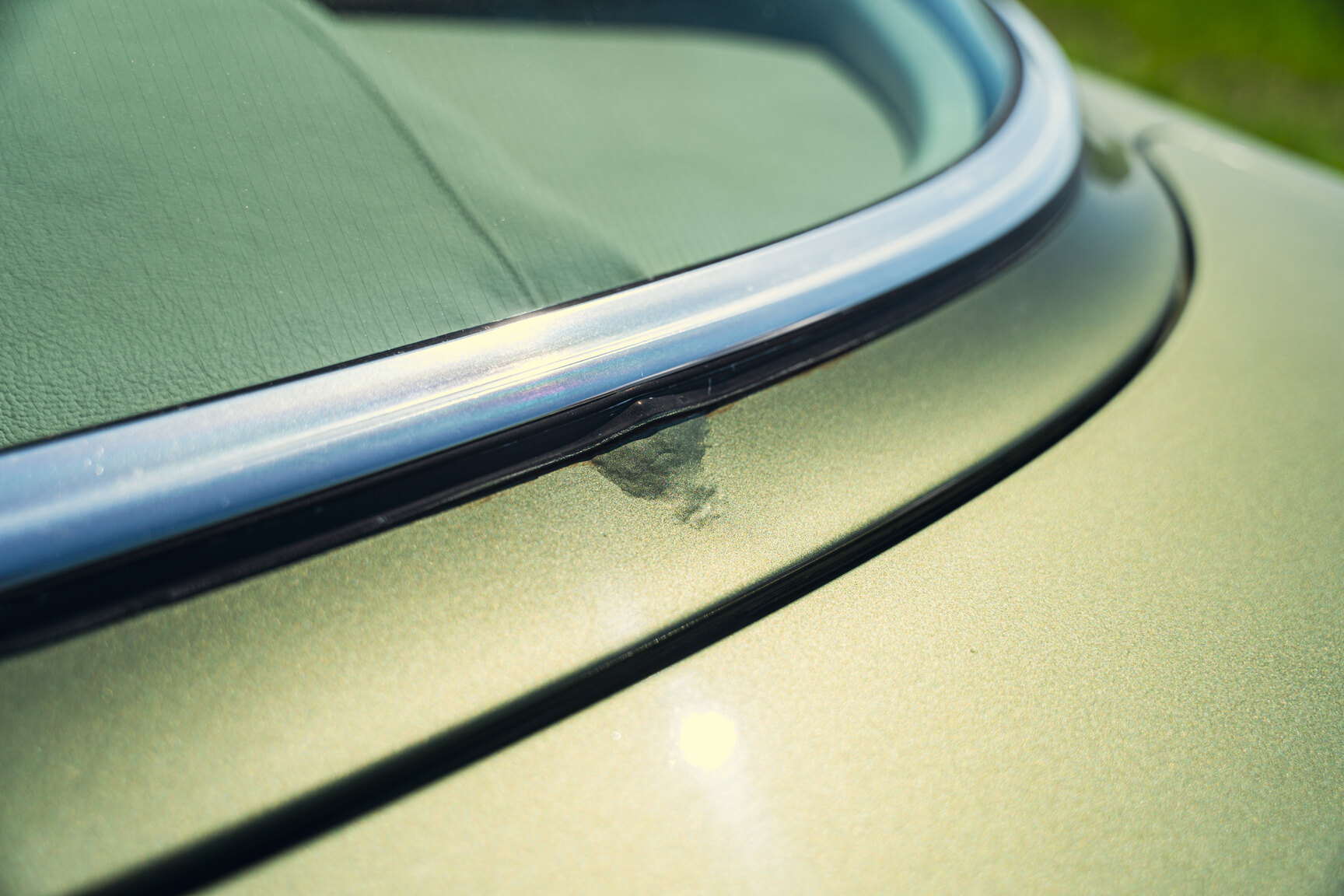 Exteriörbild på 1976 Mercedes-Benz 450 SLC (64)