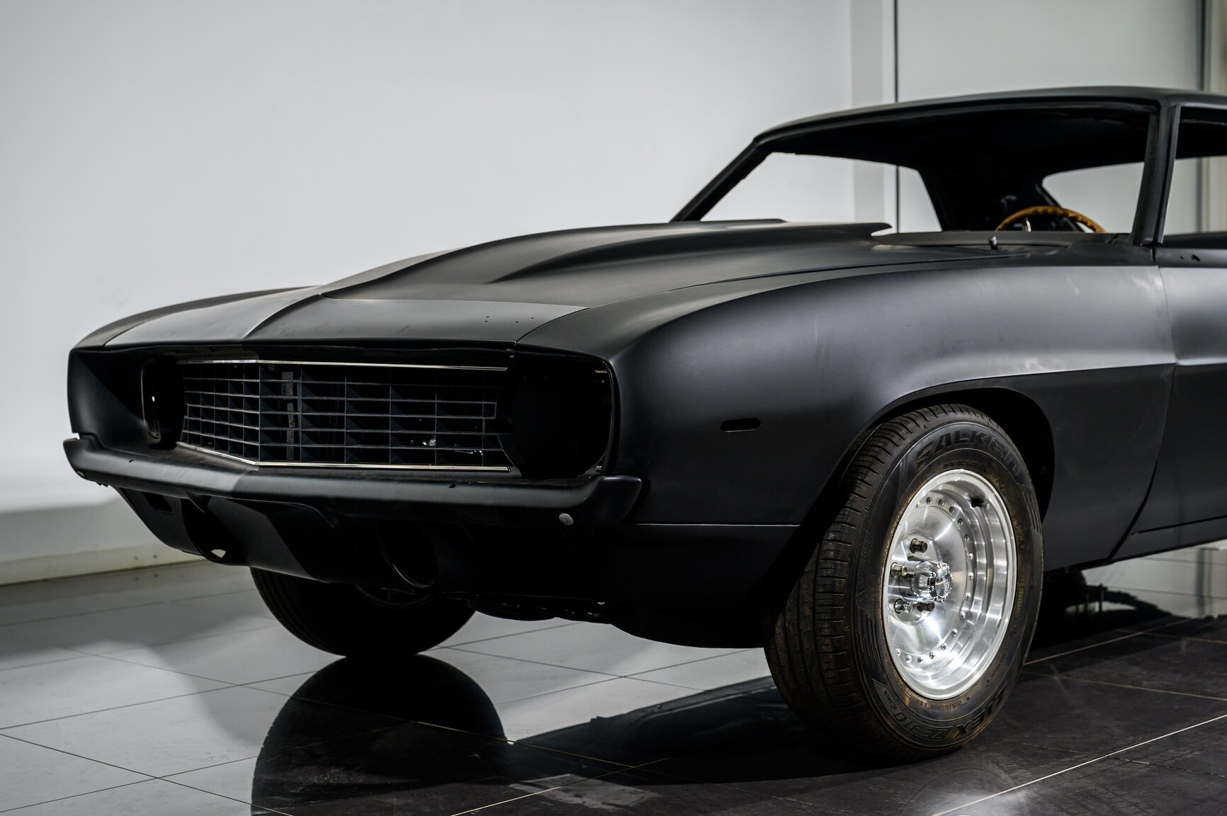 Exteriörbild på 1969 Chevrolet Camaro-kaross (2)