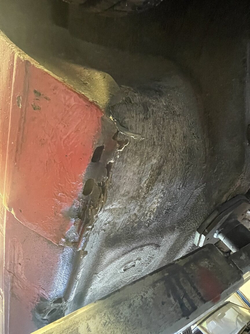 Image of 1987 BMW 320i mechanics