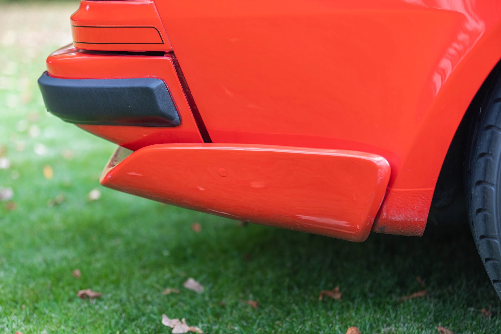 Exteriörbild på 1988 Porsche 944 Turbo