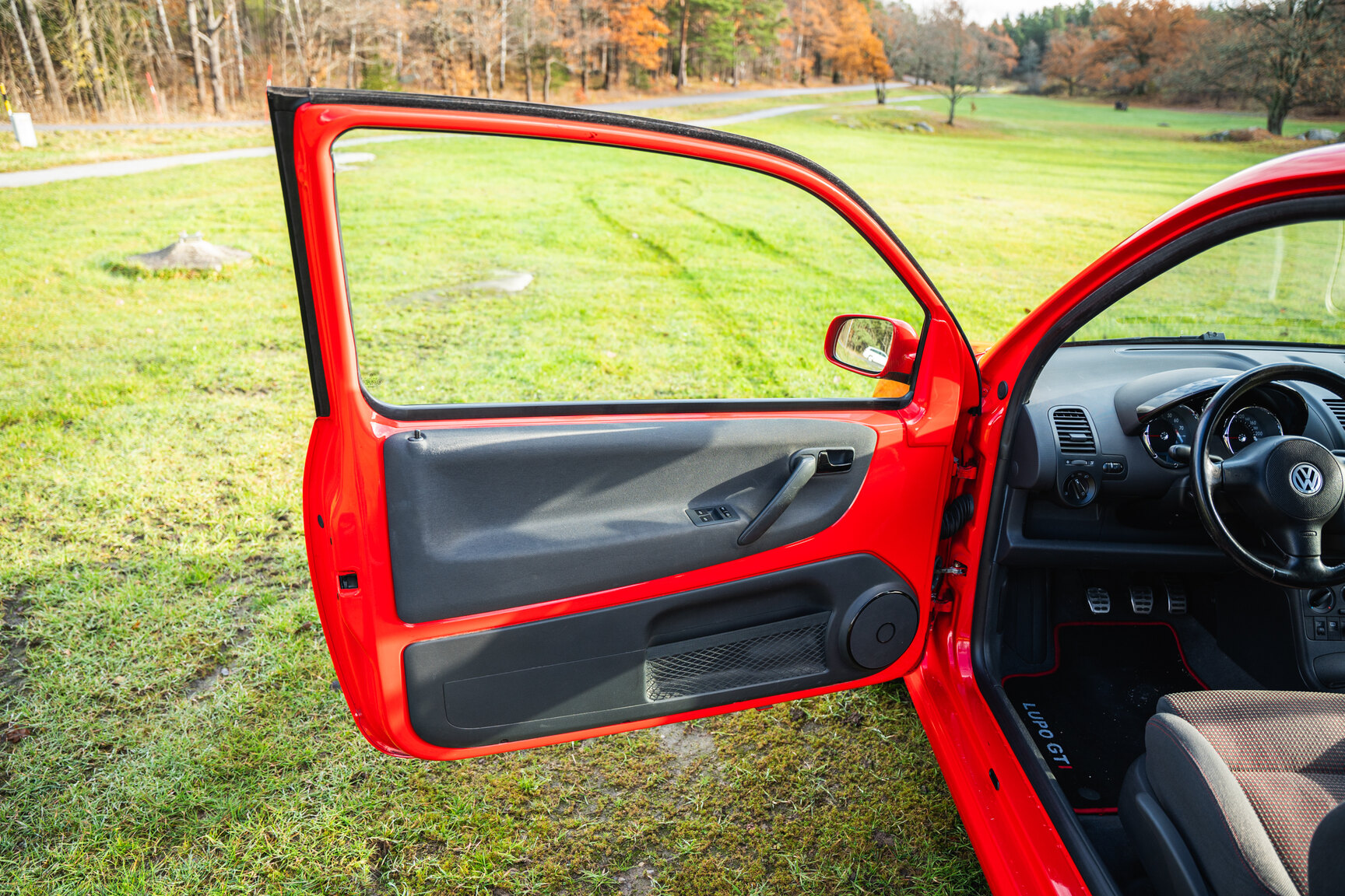 Interior image of 2001 VW Lupo GTI