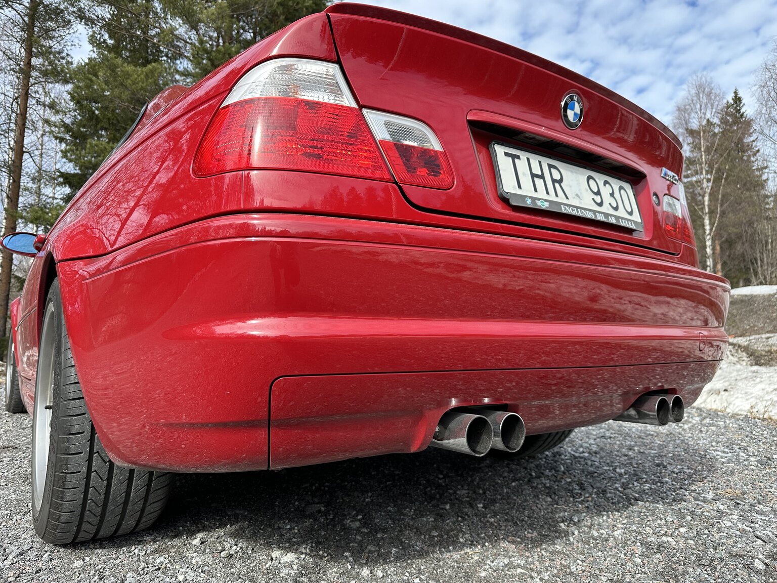 Exteriörbild på 2002 BMW M3 Coupé (15)
