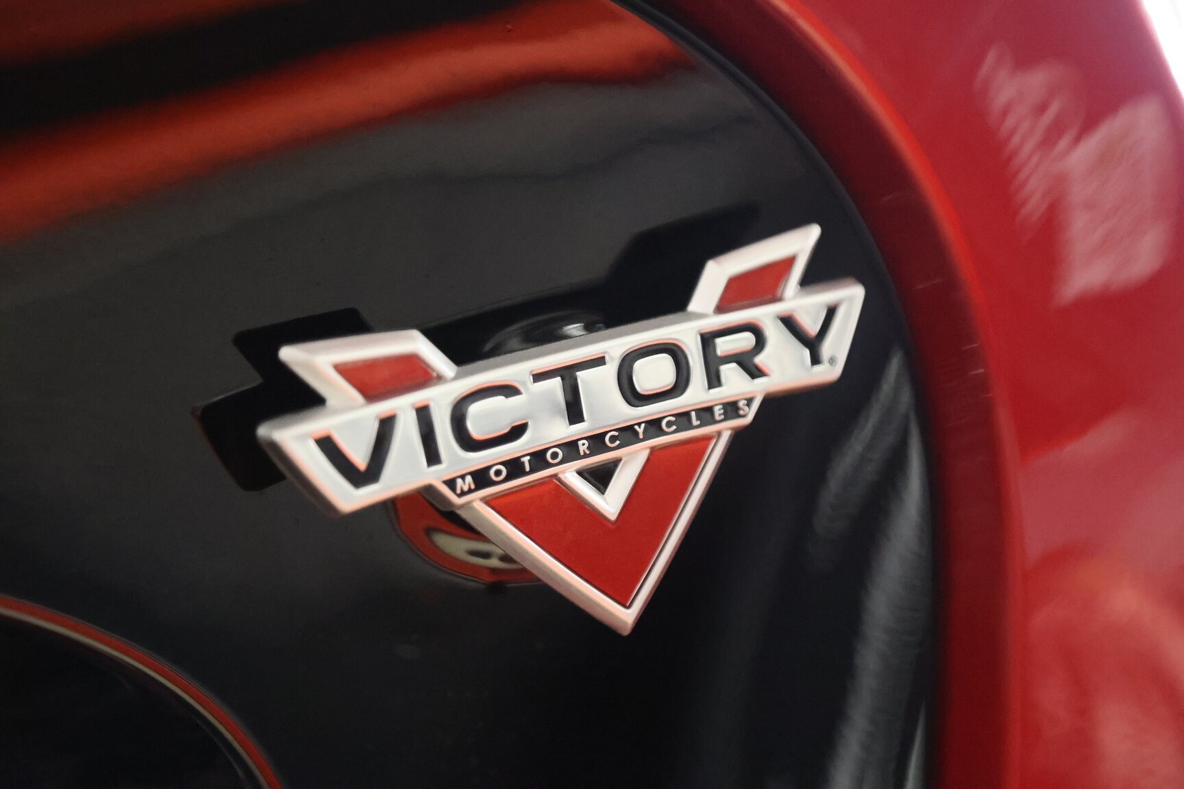Exterior image of 2015 Victory Vision