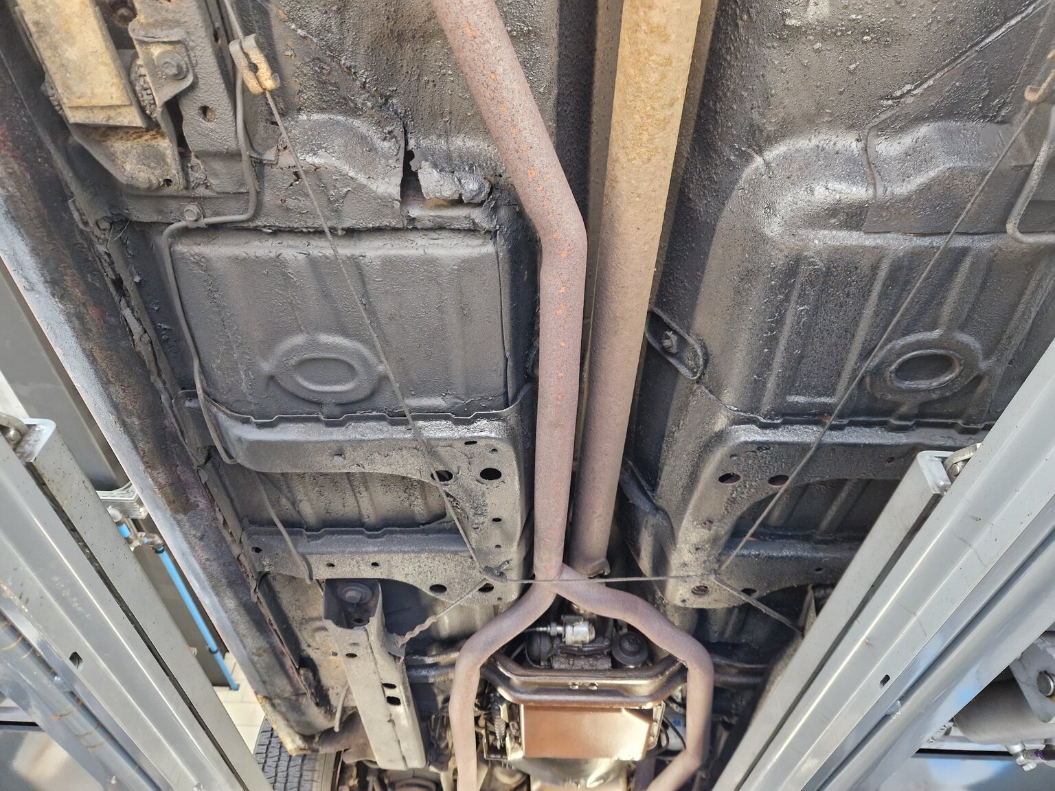 Image of 1969 Pontiac Firebird mechanics