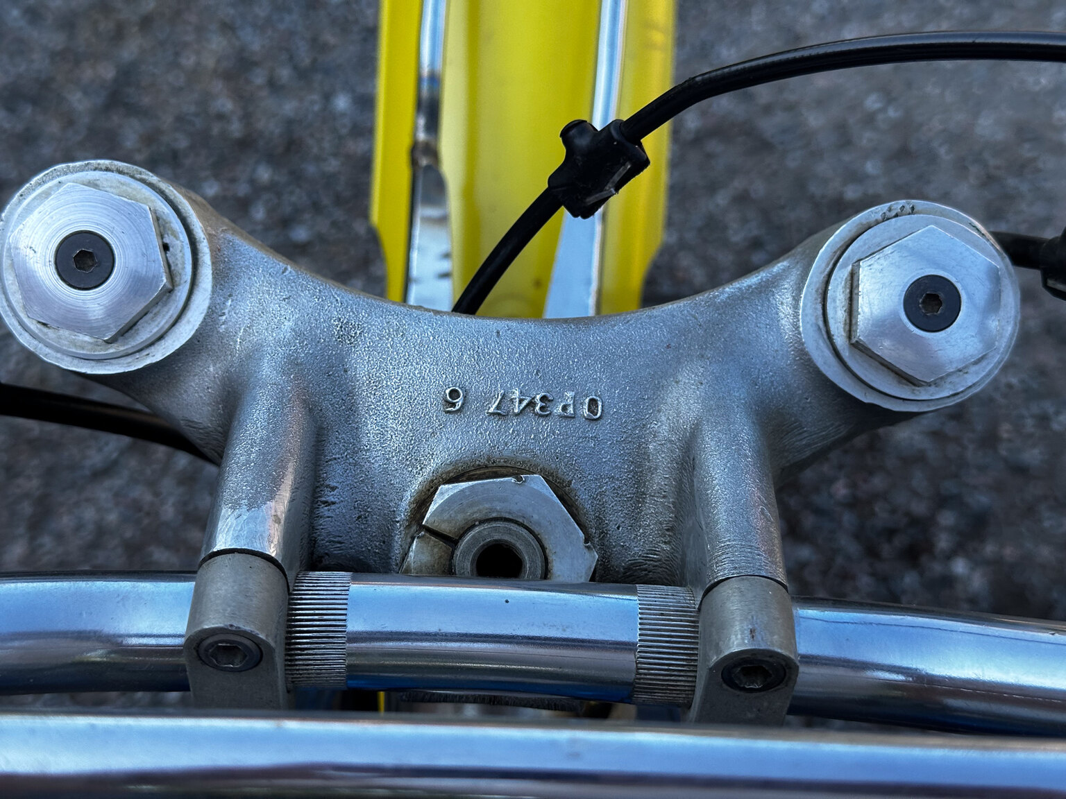 Exteriörbild på 1975 BSA Cheney 500