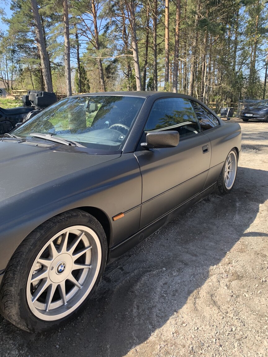 Exteriörbild på 1995 BMW 840i (54)