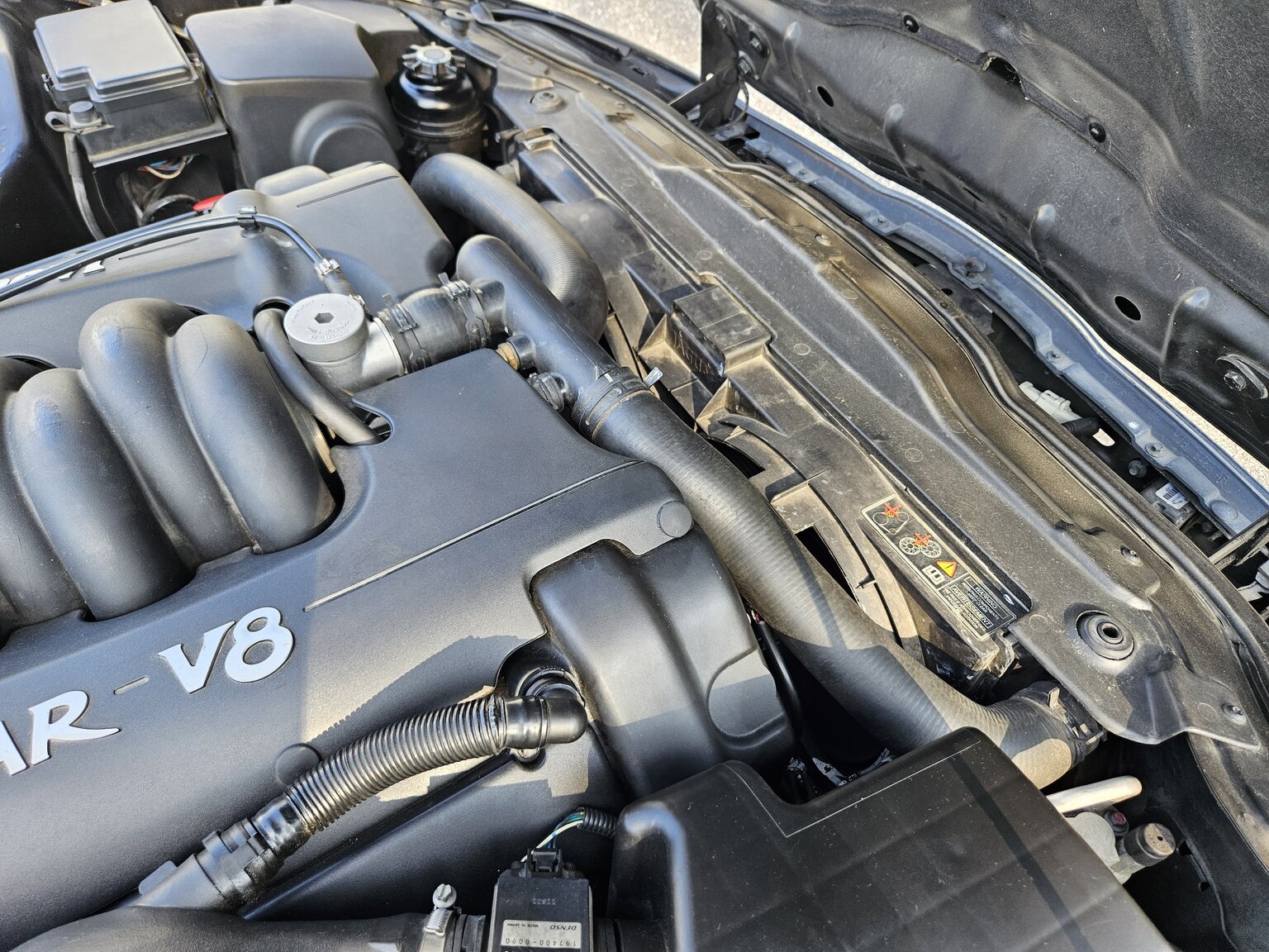 1998 Jaguar XK8 Cabriolet, Mekanik