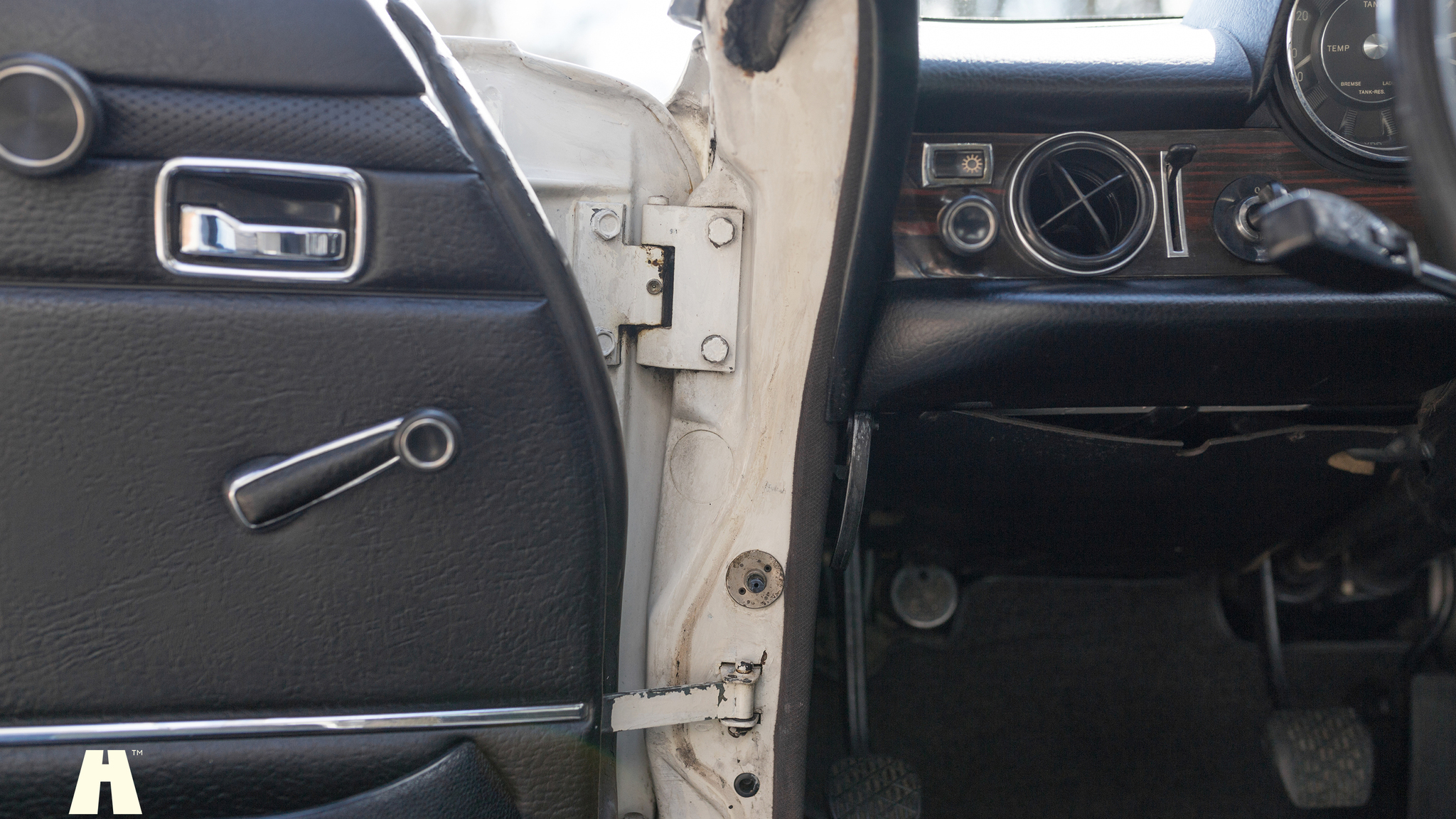 Innenraumfoto von 1970 Mercedes 250 CE