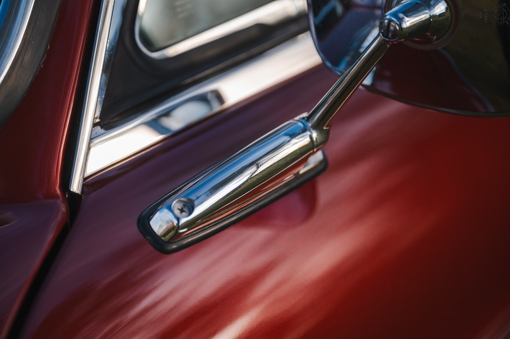 Exterior image of 1972 Volvo 1800 ES