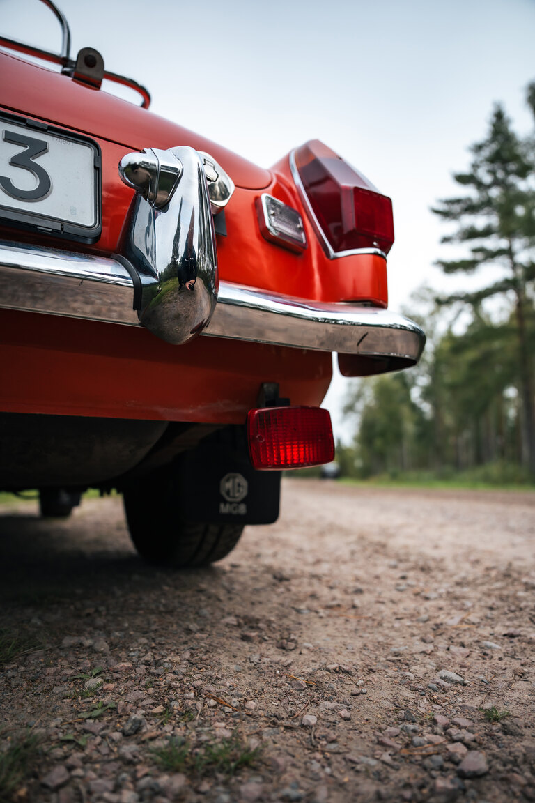 Exteriörbild på 1973 MG MGB Roadster (42)