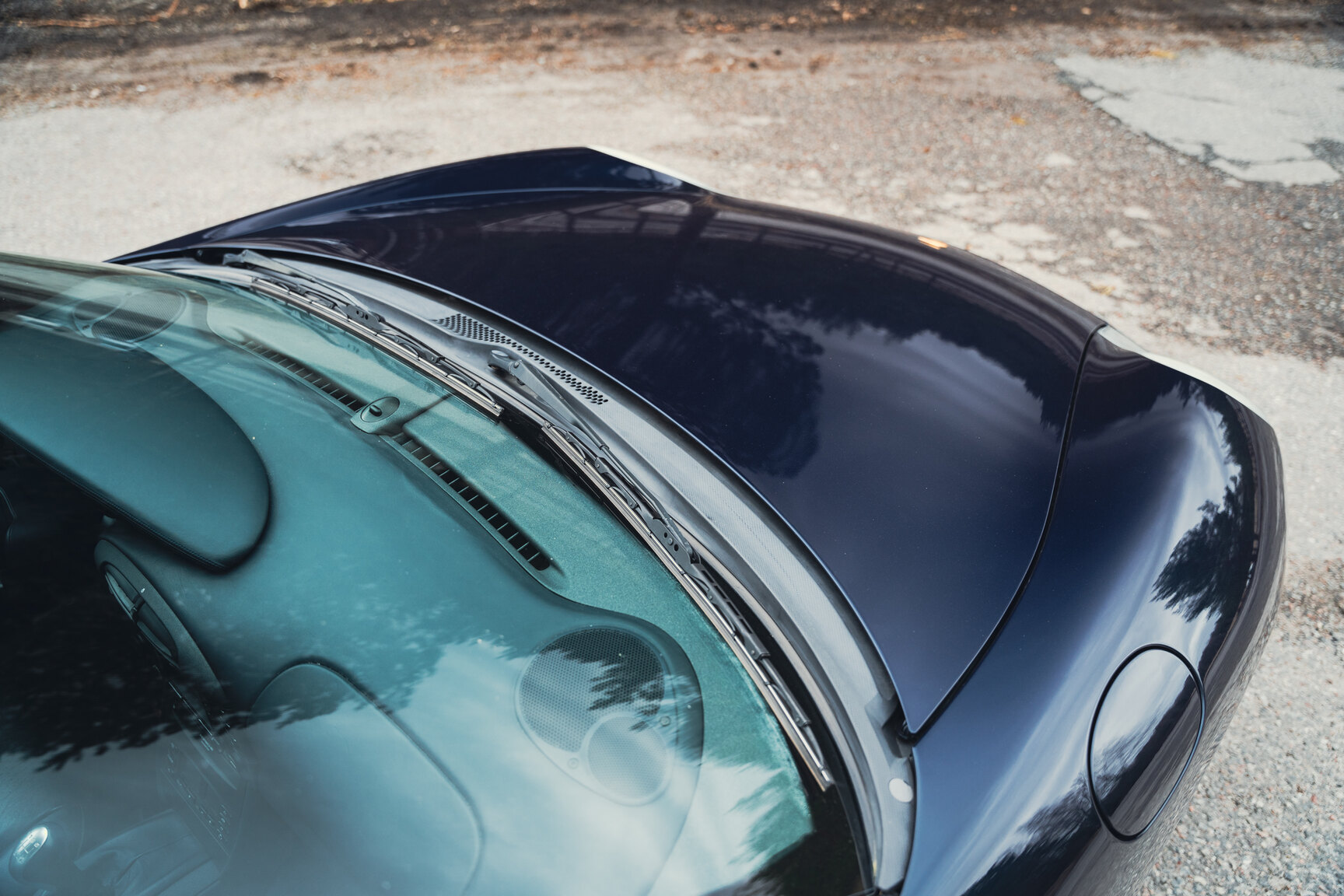 Exterior image of 1999 Porsche 911 Carrera 4