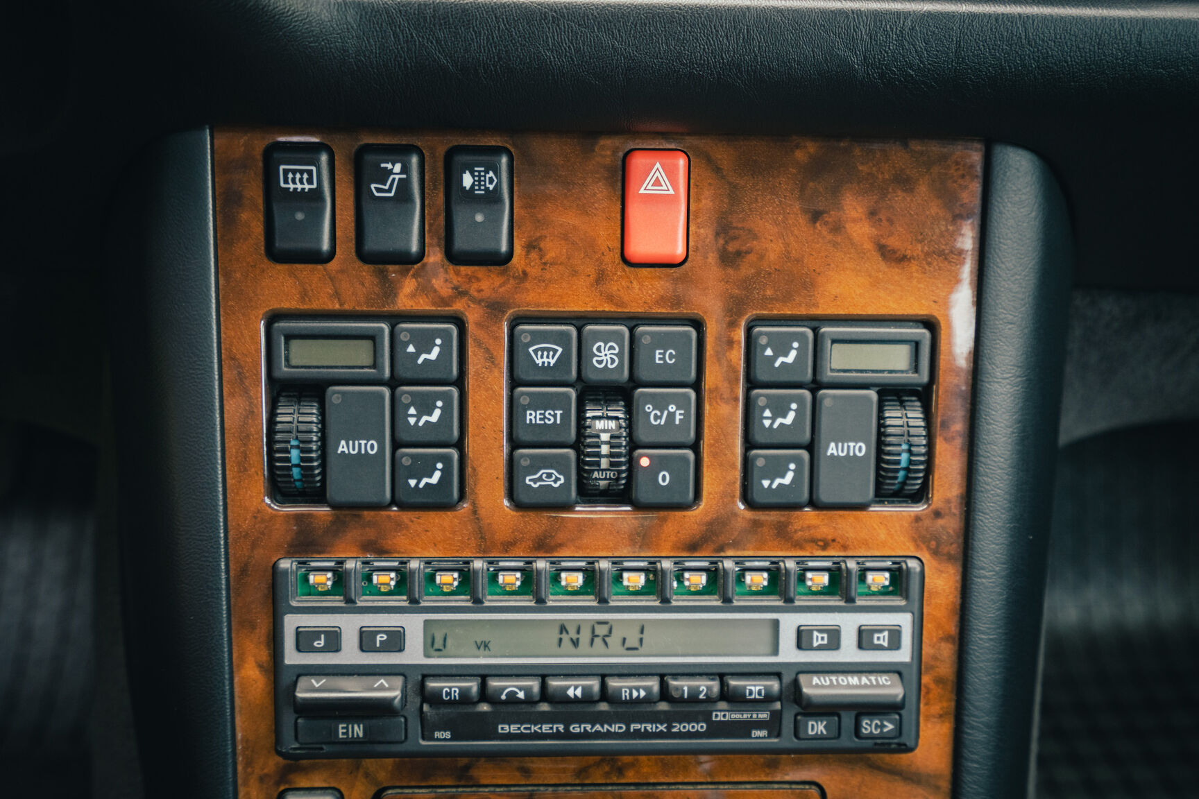 Innenraumfoto von 1992 Mercedes-Benz 500 SE (36)