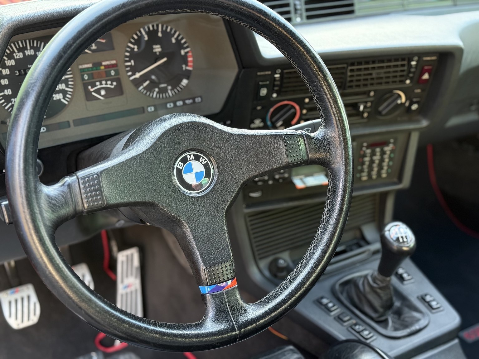 Interiörbild 1984 BMW 635CSi