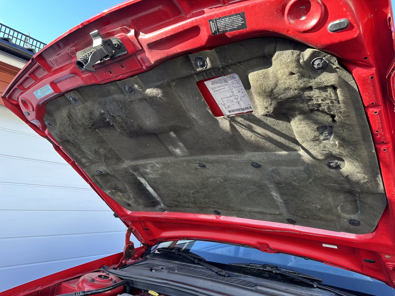 Image of 1995 Chrysler LeBaron mechanics