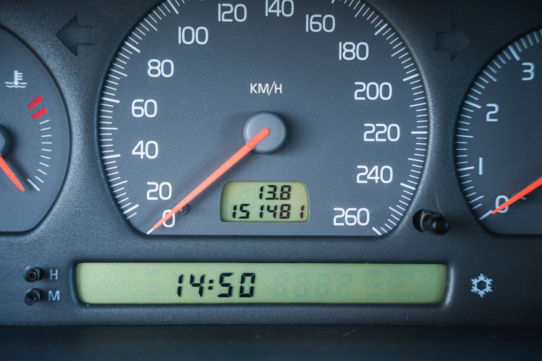 Interior image of 2000 Volvo V70 XC