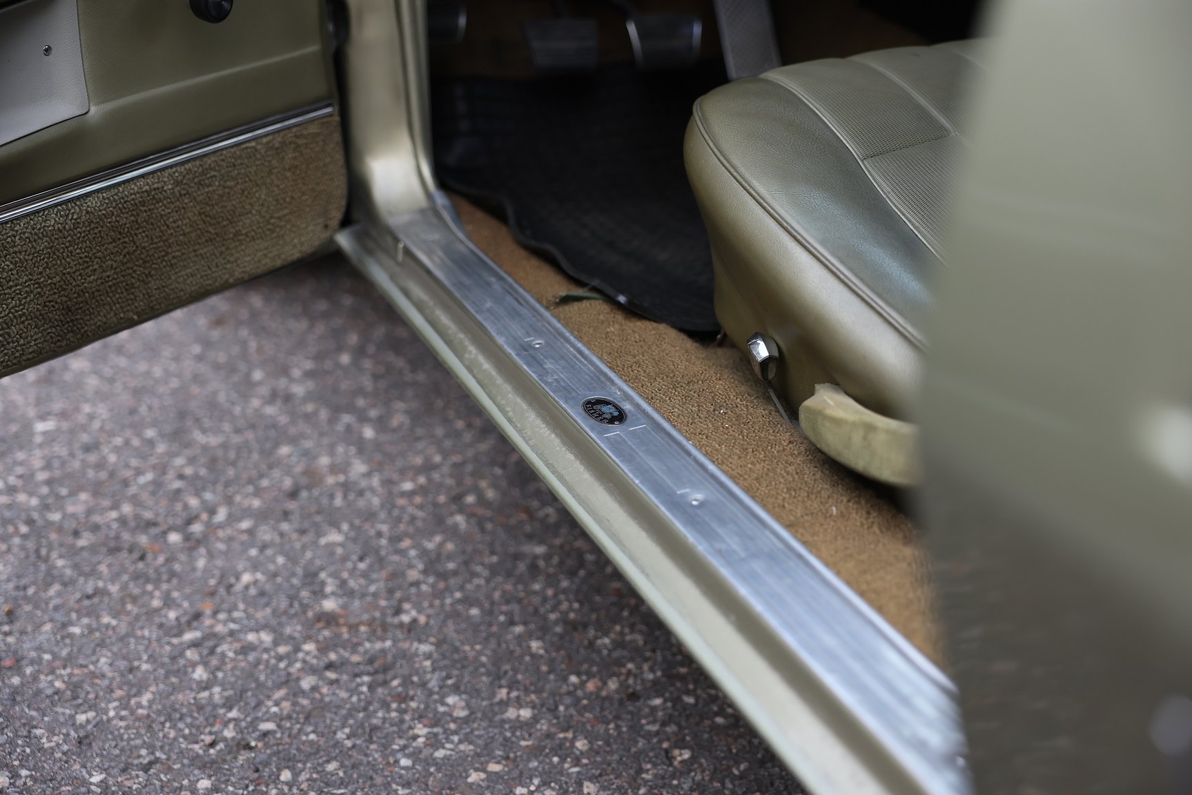 Interior image of 1968 Pontiac Firebird 400 Ram Air