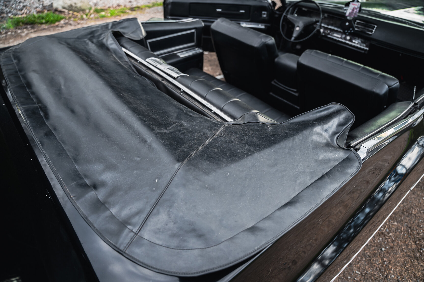 Interior image of 1968 Cadillac De Ville Convertible