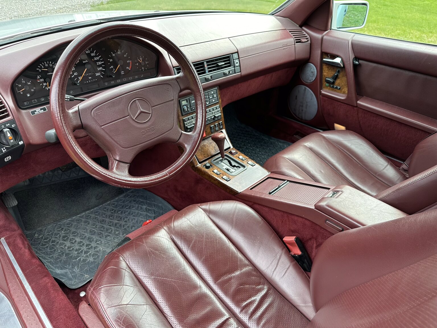 Interiörbild 1992 Mercedes-Benz SL 500