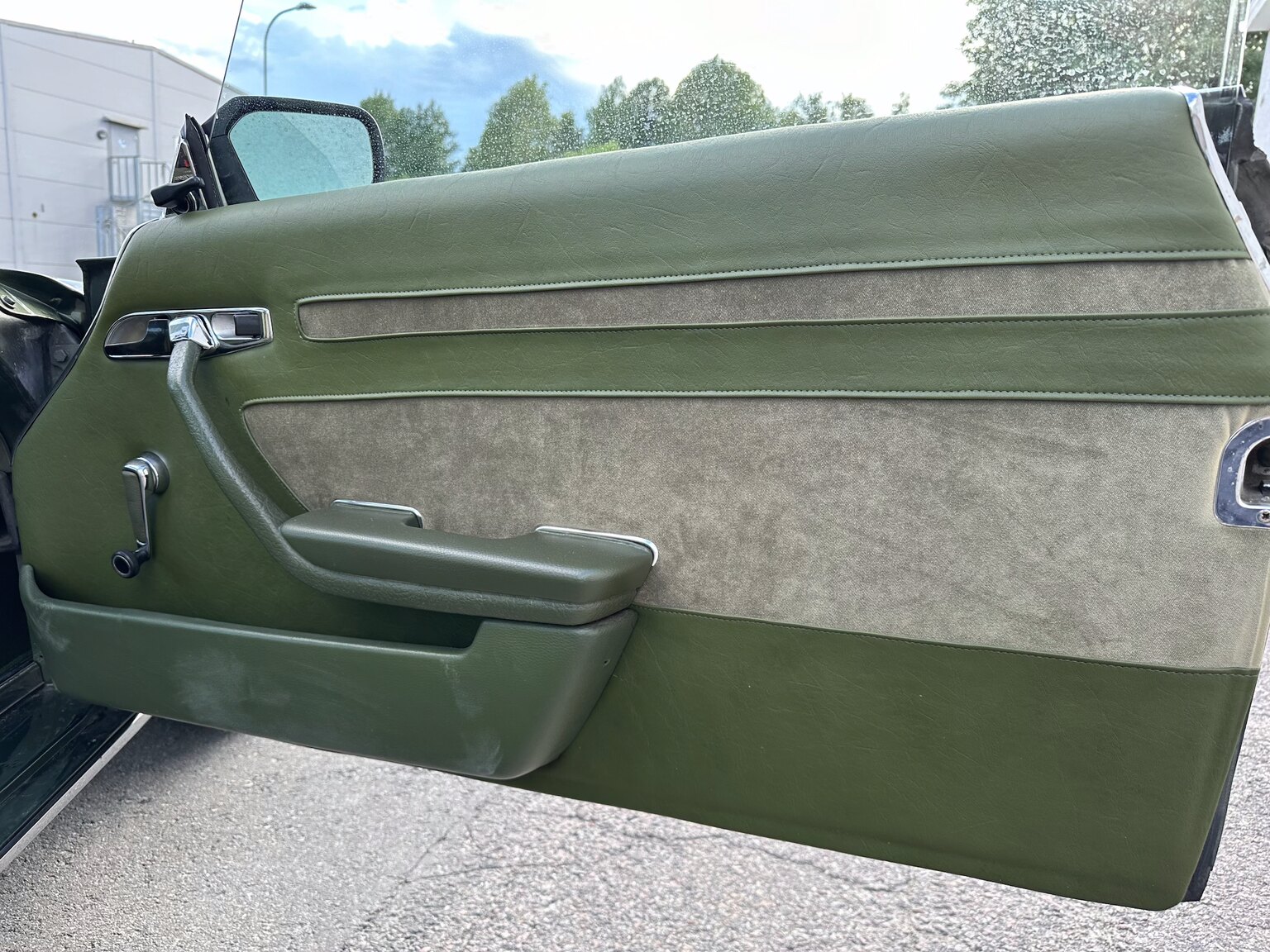 Interiörbild 1974 Mercedes Benz 450 SLC (32)