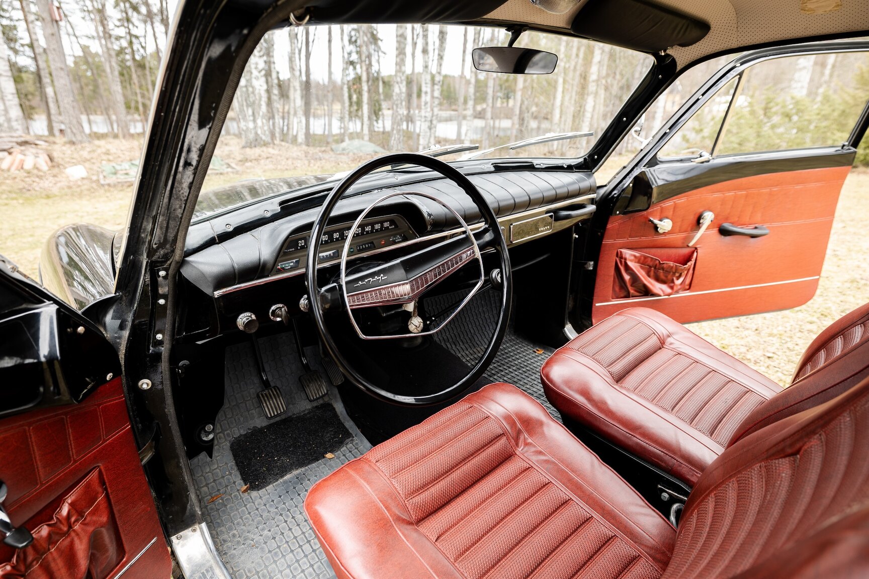Interior image of 1966 Volvo Amazon